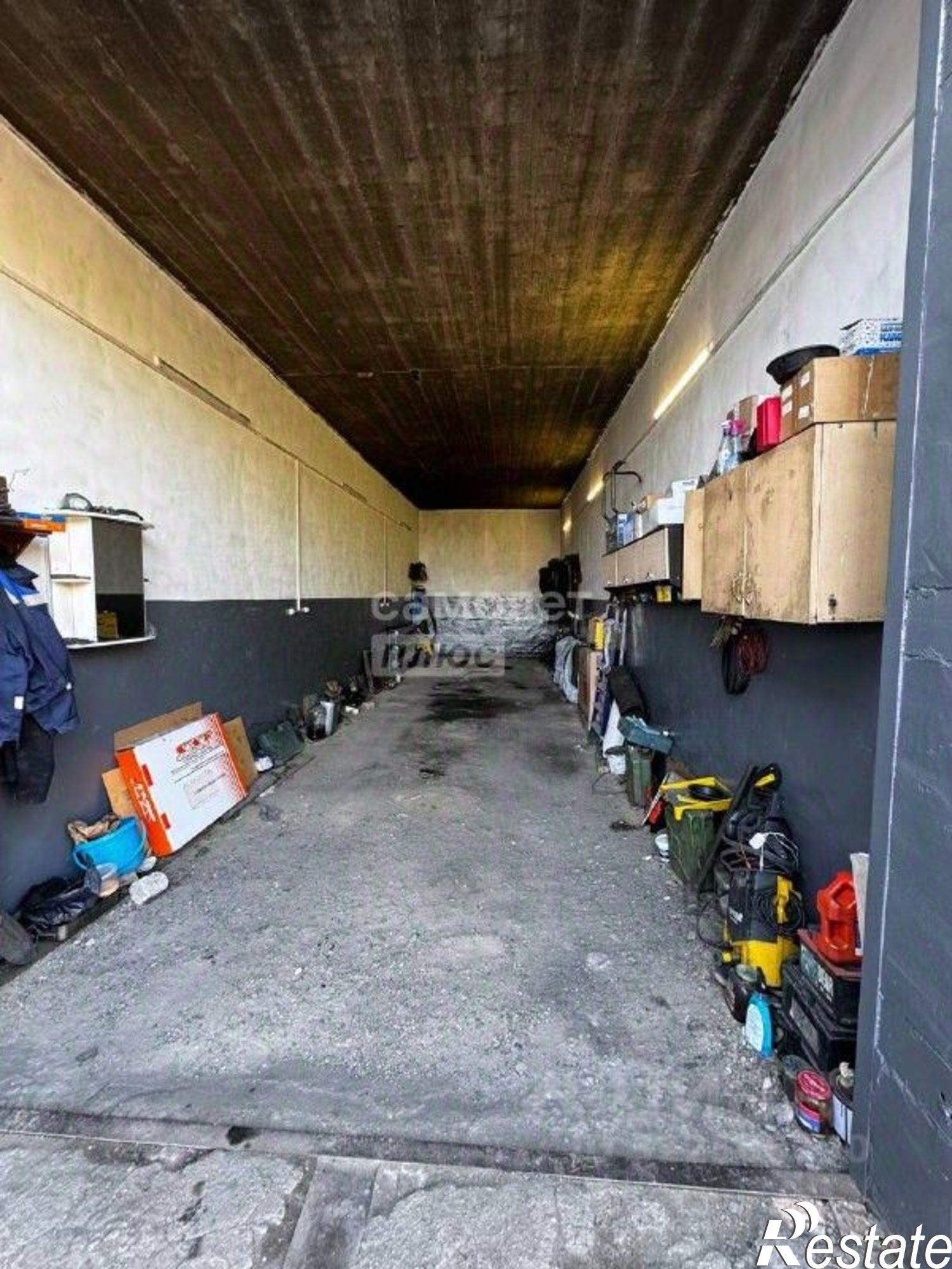 Купить гараж, место в паркинге за 3 500 030 рублей на ул Карла Маркса, 10а