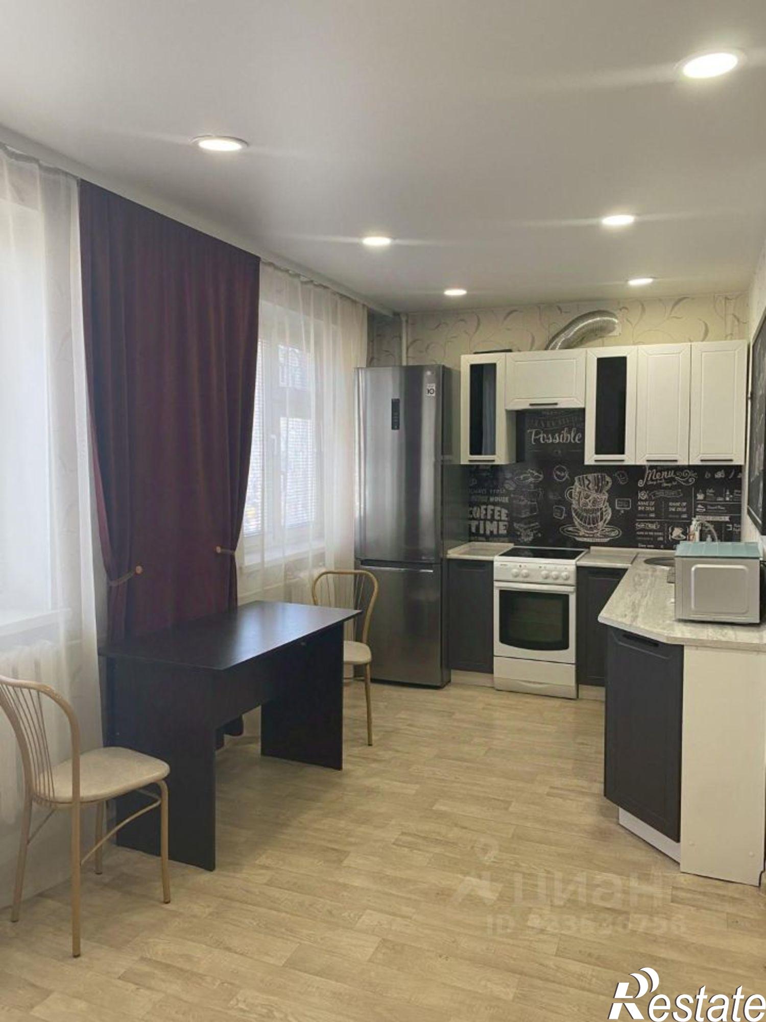 Сдать квартиру за 49 500 рублей на ул Кастринская, 3б