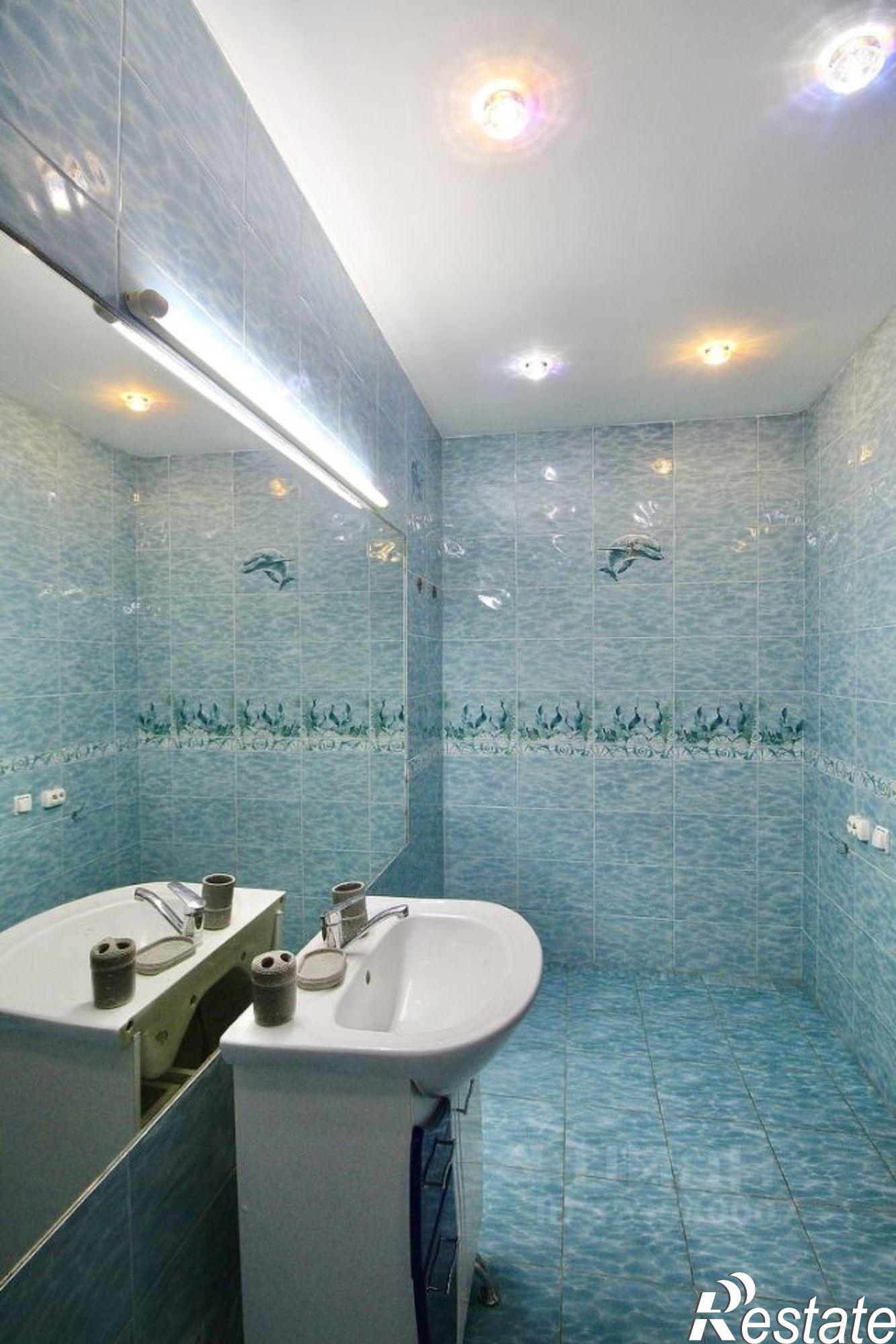 Сдать квартиру за 80 000 рублей на ул Бутина, 123