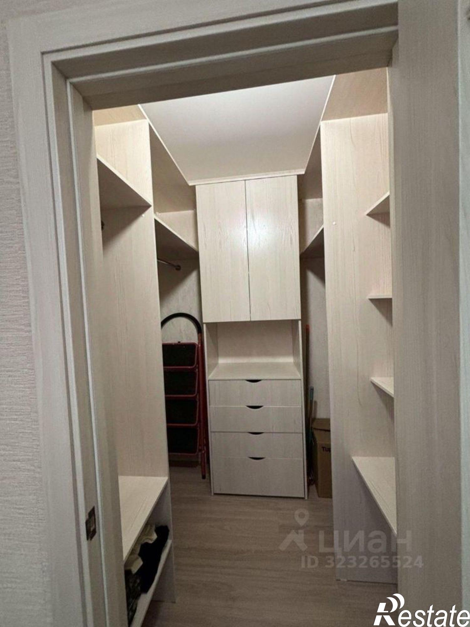 Сдать квартиру за 50 000 рублей на ул Красной Звезды, 1б