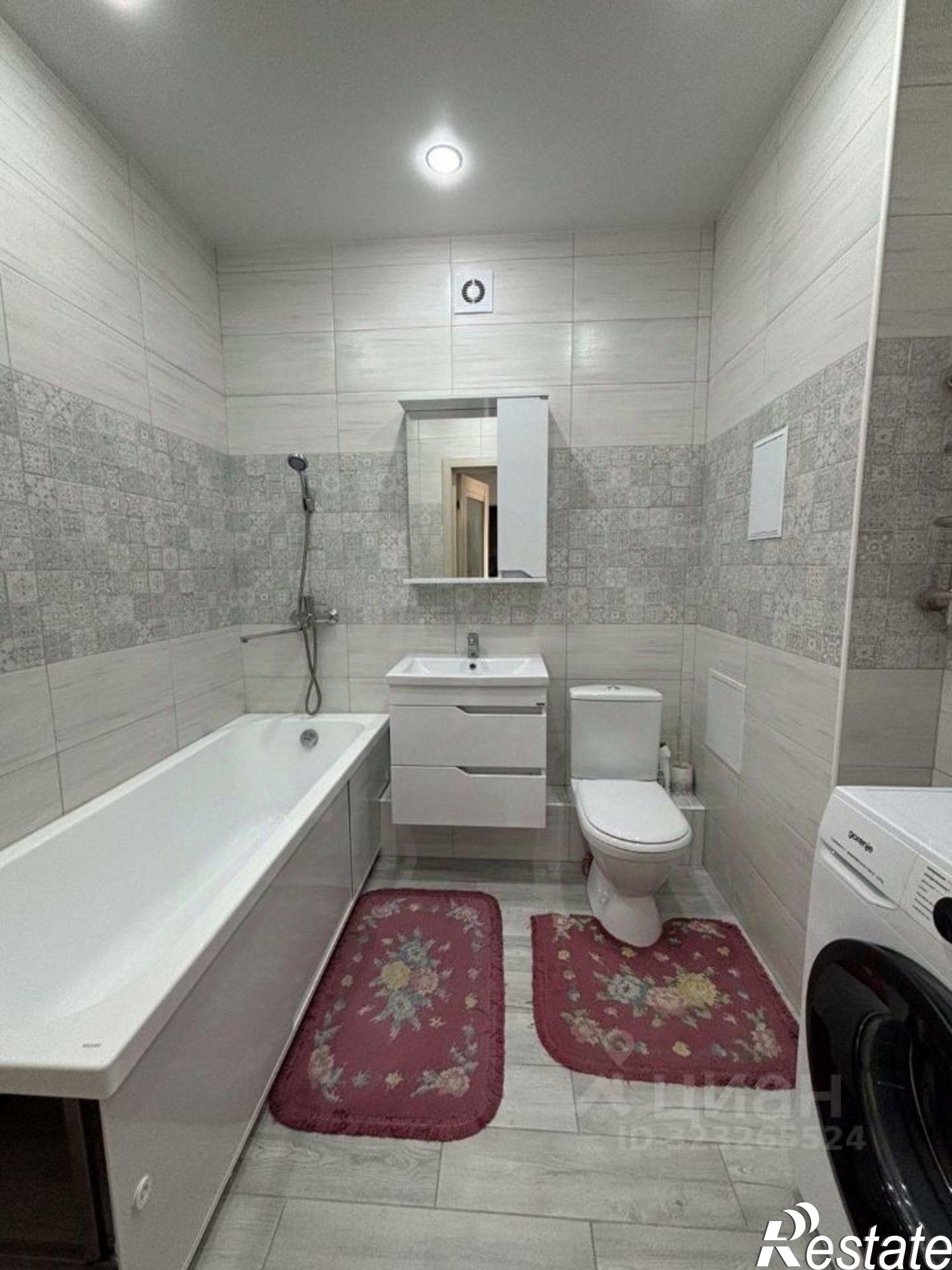 Сдать квартиру за 50 000 рублей на ул Красной Звезды, 1б