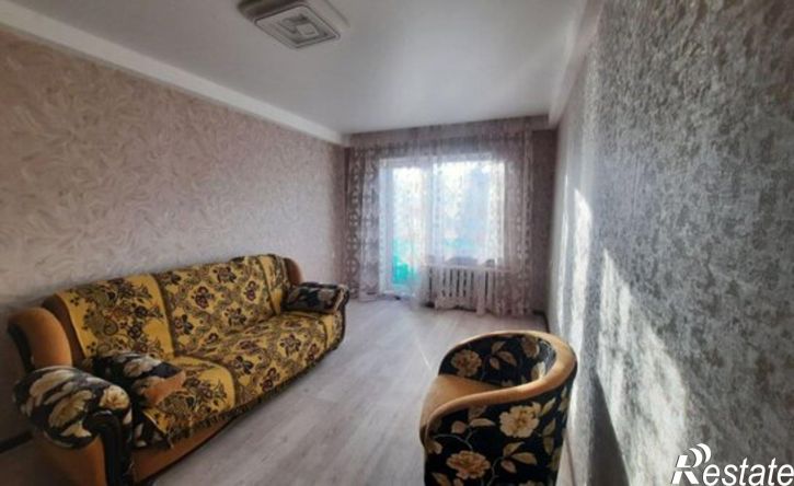 2-комн квартира Чита, поселок Каштак, микрорайон Гвардейский, 8