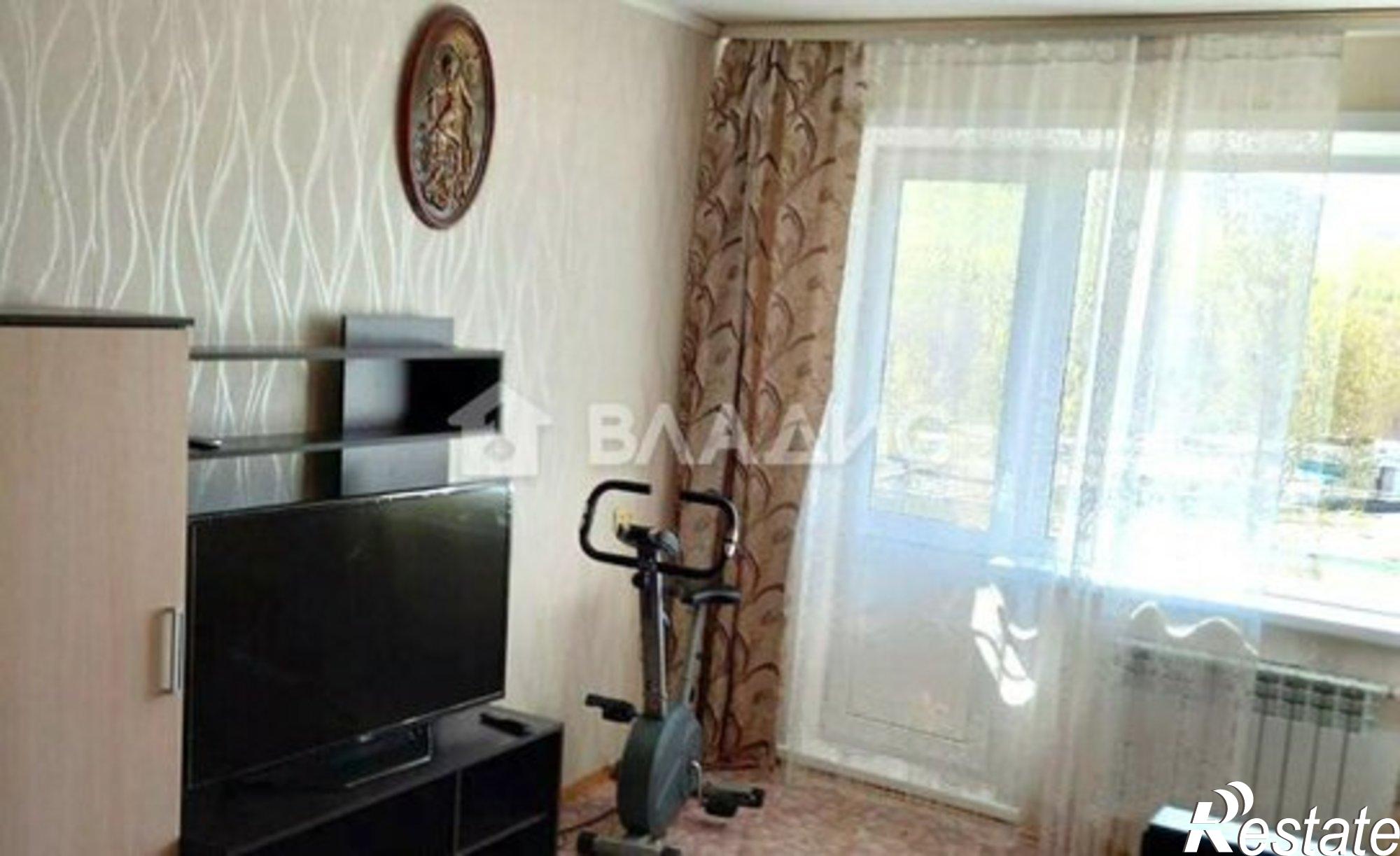 Купить квартиру за 2 200 000 рублей на Агинский район, посёлок городского типа Новоорловск, 19