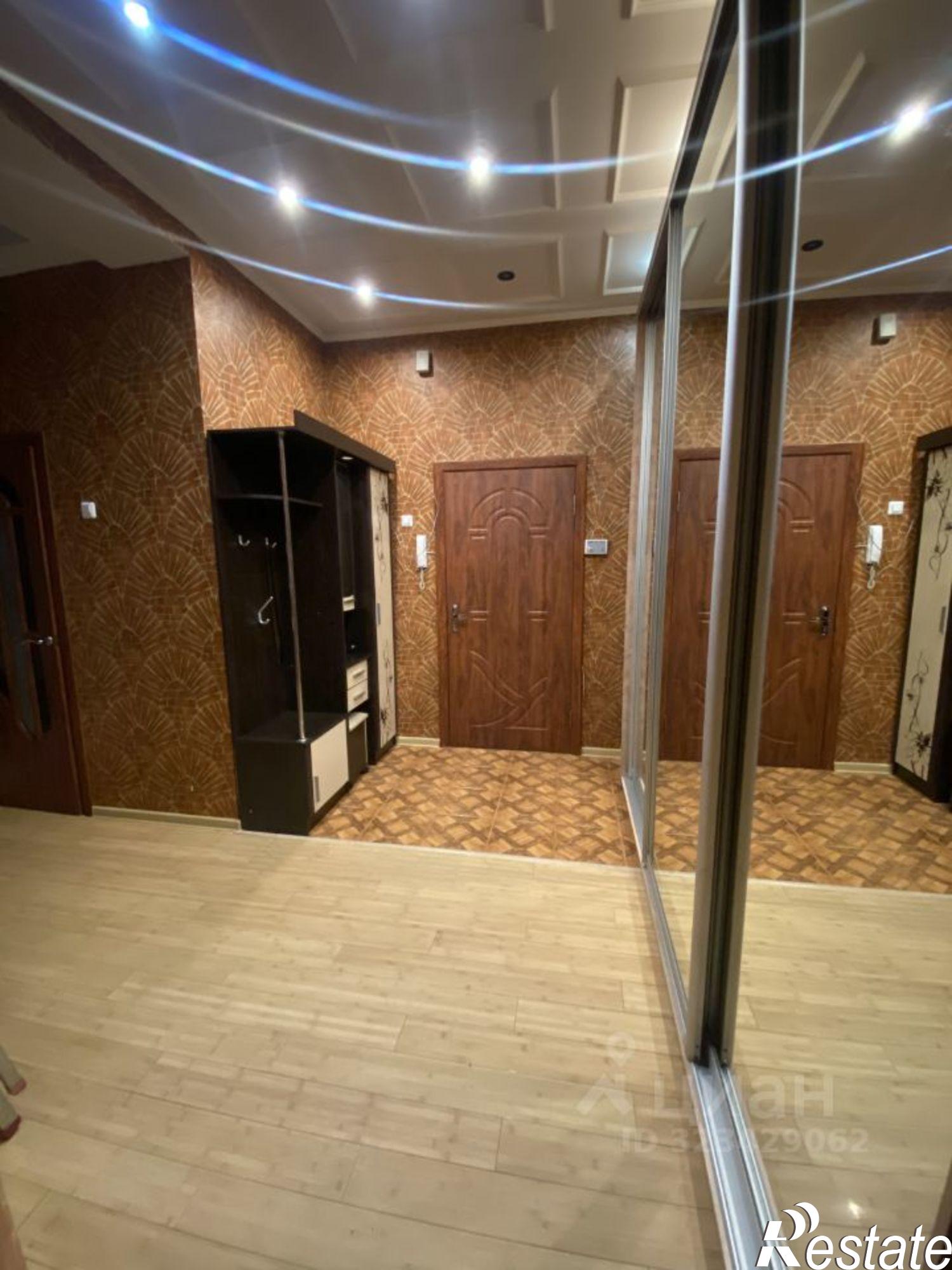 Сдать квартиру за 65 000 рублей на ул Красноярская, 6