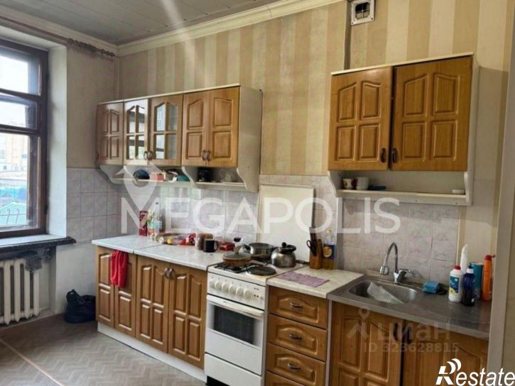 3-комн квартира Ленинградская улица, 76,  д. 76