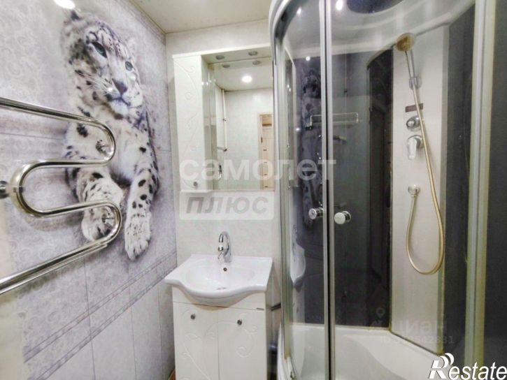 2-комн квартира улица Гагарина, 8,  д. 8