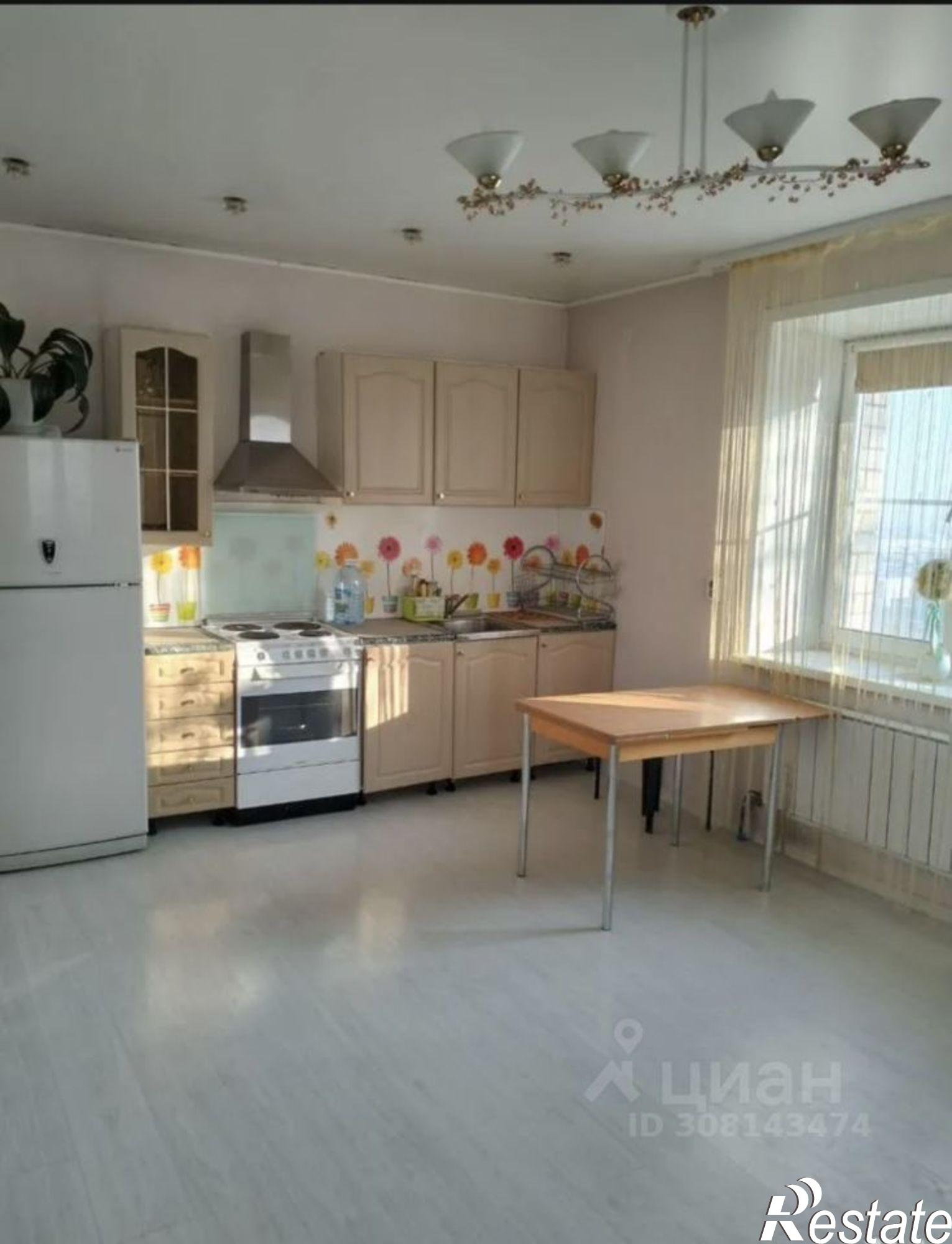 Купить квартиру за 10 050 000 рублей на ул Горбунова, 19