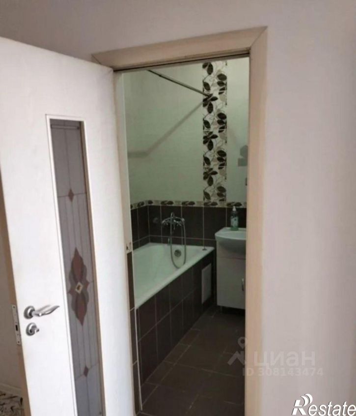 2-комн квартира ул Горбунова, 19,  д. 19