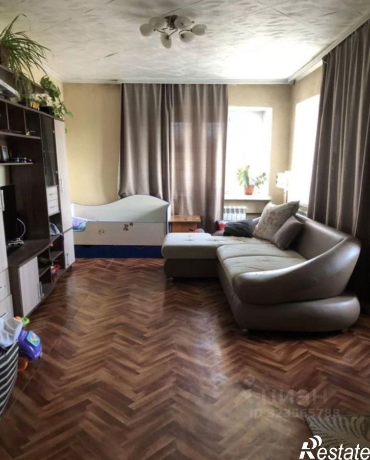 2-комн квартира Крайняя улица, 10,  д. 10