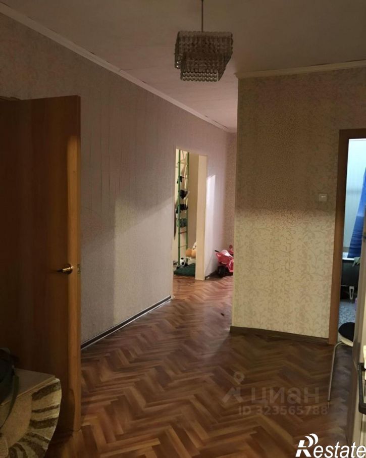 2-комн квартира Крайняя улица, 10,  д. 10