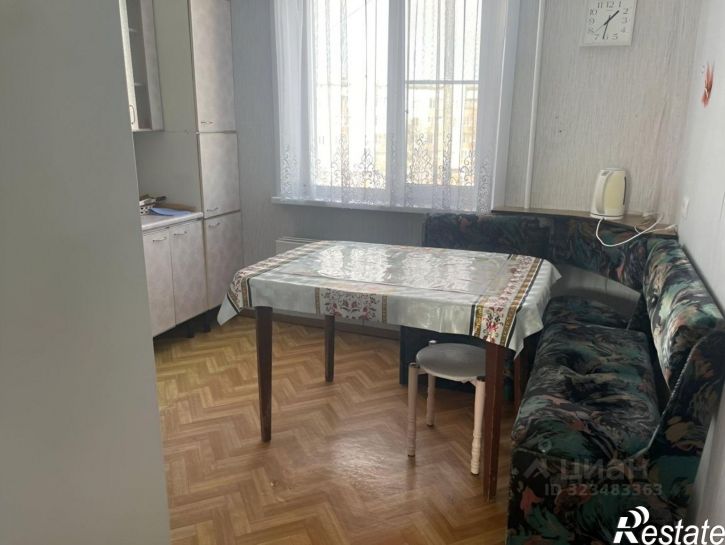 3-комн квартира 6-й микрорайон