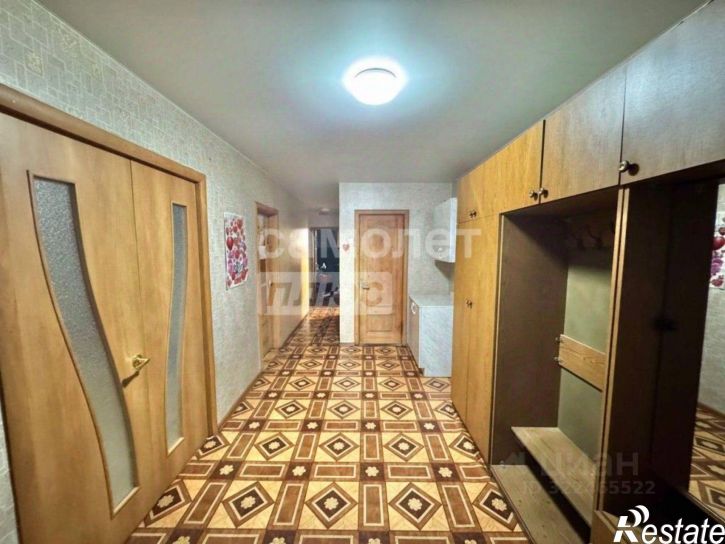 3-комн квартира улица Бабушкина, 32Б,  д. 32Б
