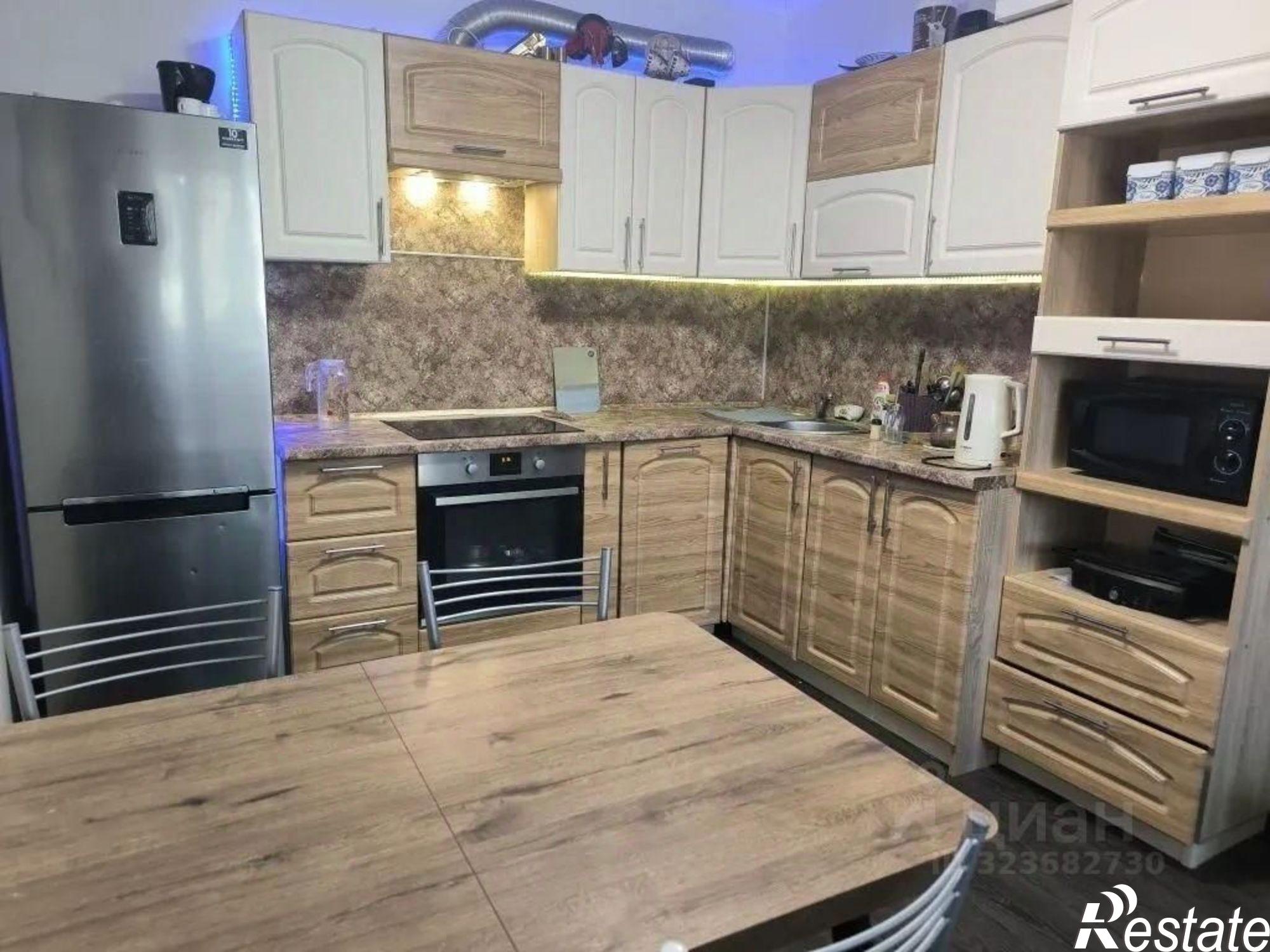 Сдать квартиру за 40 700 рублей на Антипиха, Казачья, 36