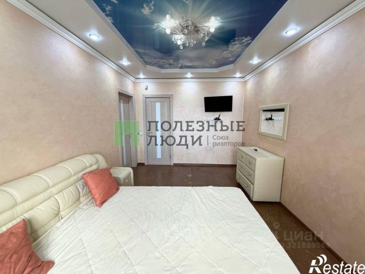 3-комн квартира улица Полины Осипенко, 44,  д. 44