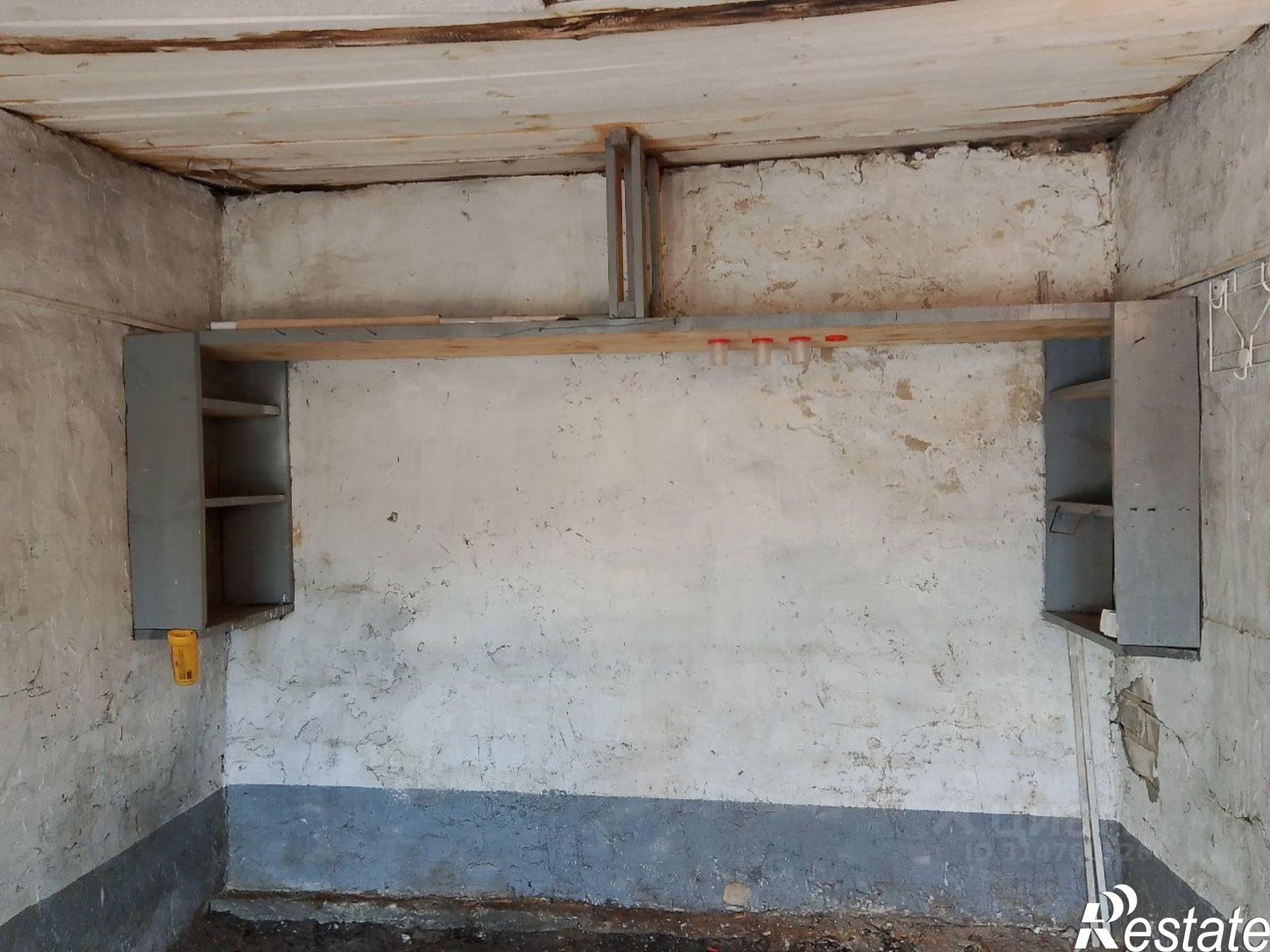 Купить гараж, место в паркинге за 420 012 рублей на ул Кирова, 1