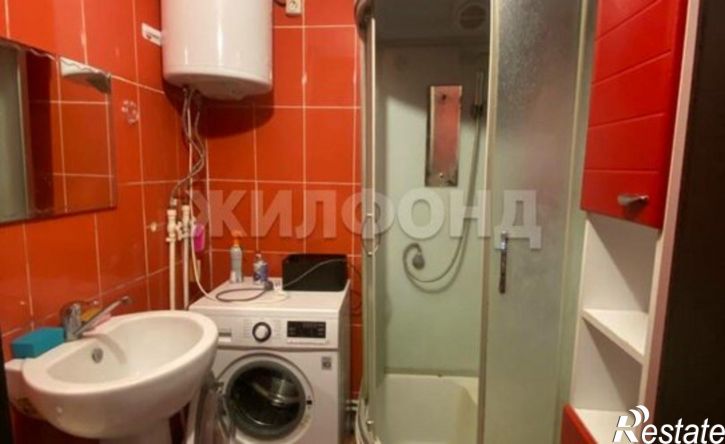 3-комн квартира улица Смирнова, 49,  д. 49