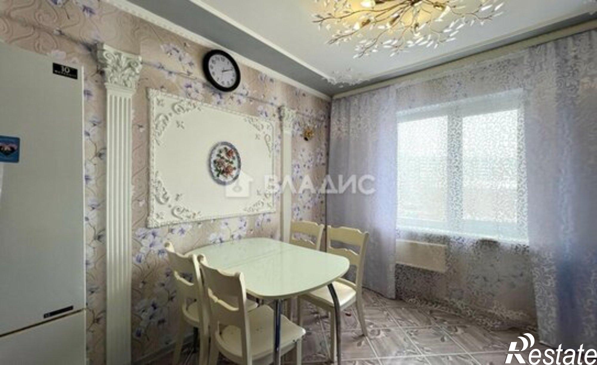 Купить квартиру за 6 000 000 рублей на Чита, посёлок Текстильщиков, 4-й микрорайон, 10