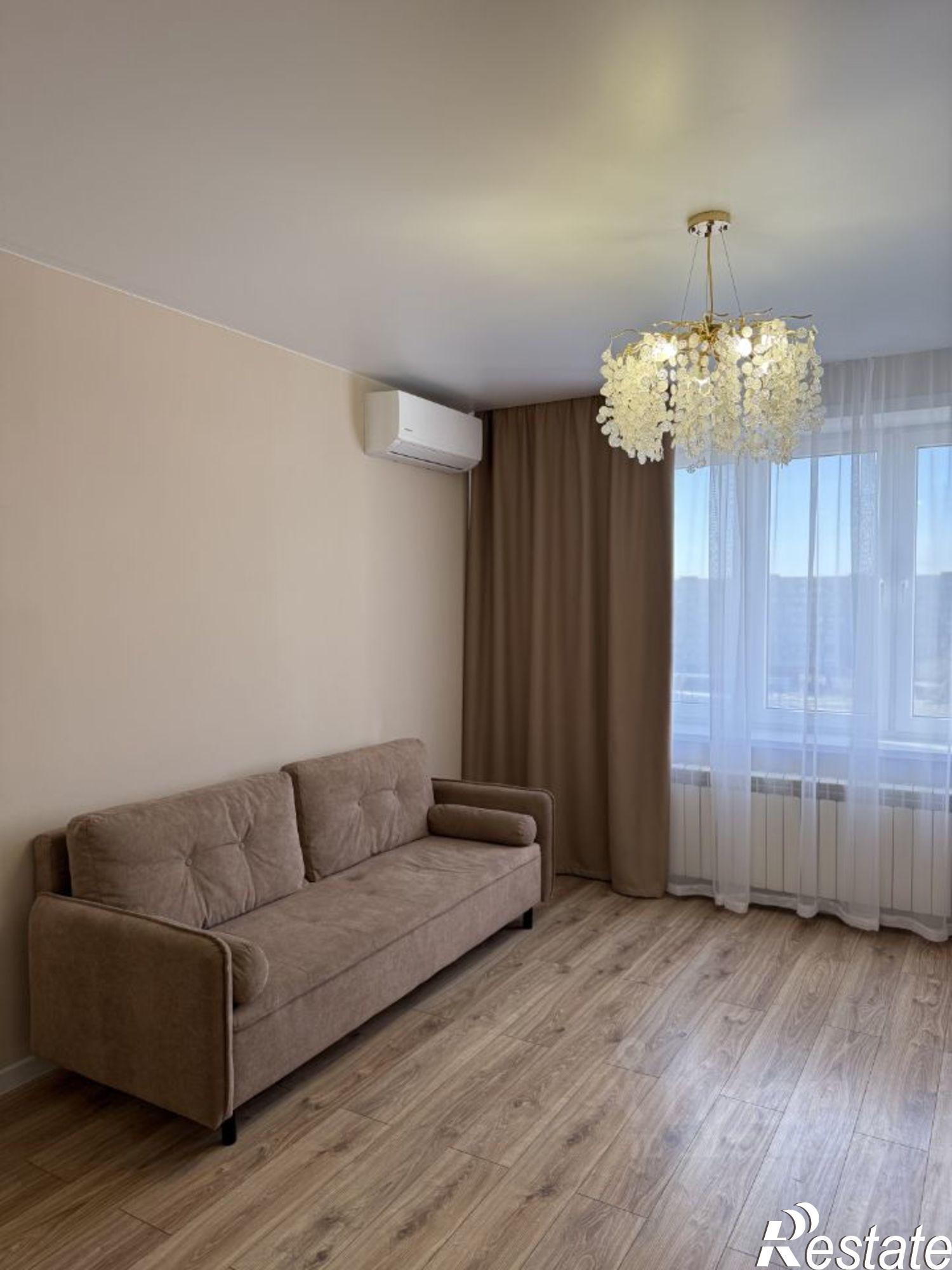 Сдать квартиру за 65 000 рублей на ул Красной Звезды, 38