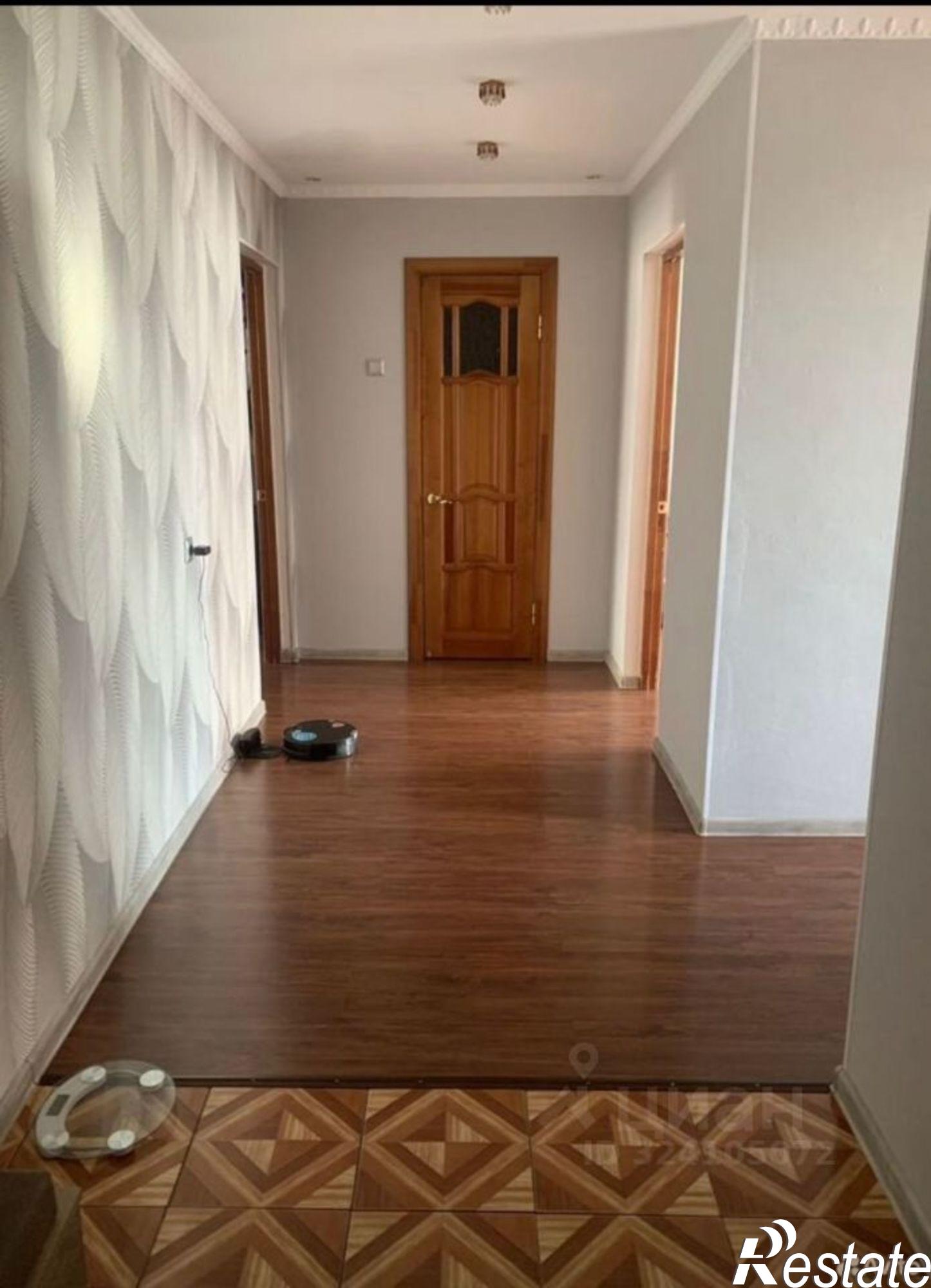 Купить квартиру за 11 500 000 рублей на Украинский б-р, 15