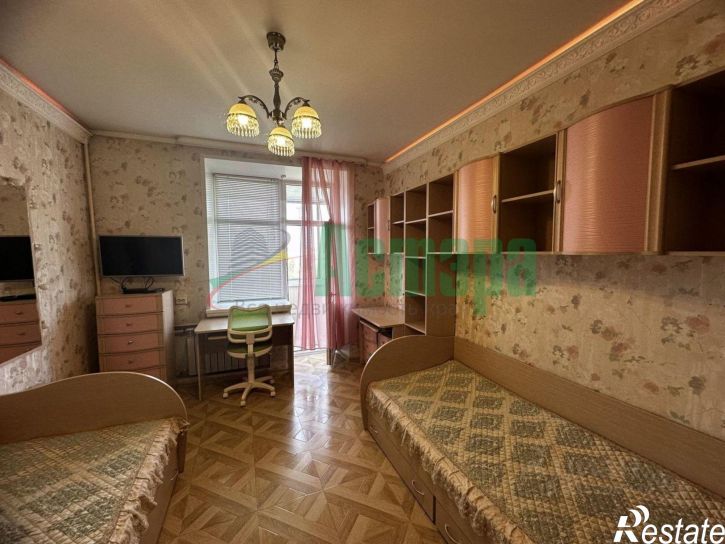 2-комн квартира улица Николая Островского, 27,  д. 27