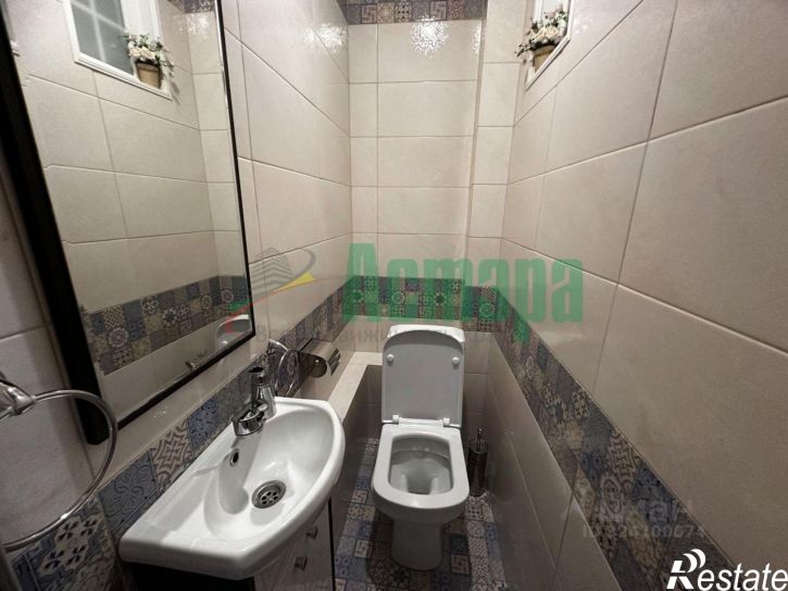 2-комн квартира улица Николая Островского, 27,  д. 27