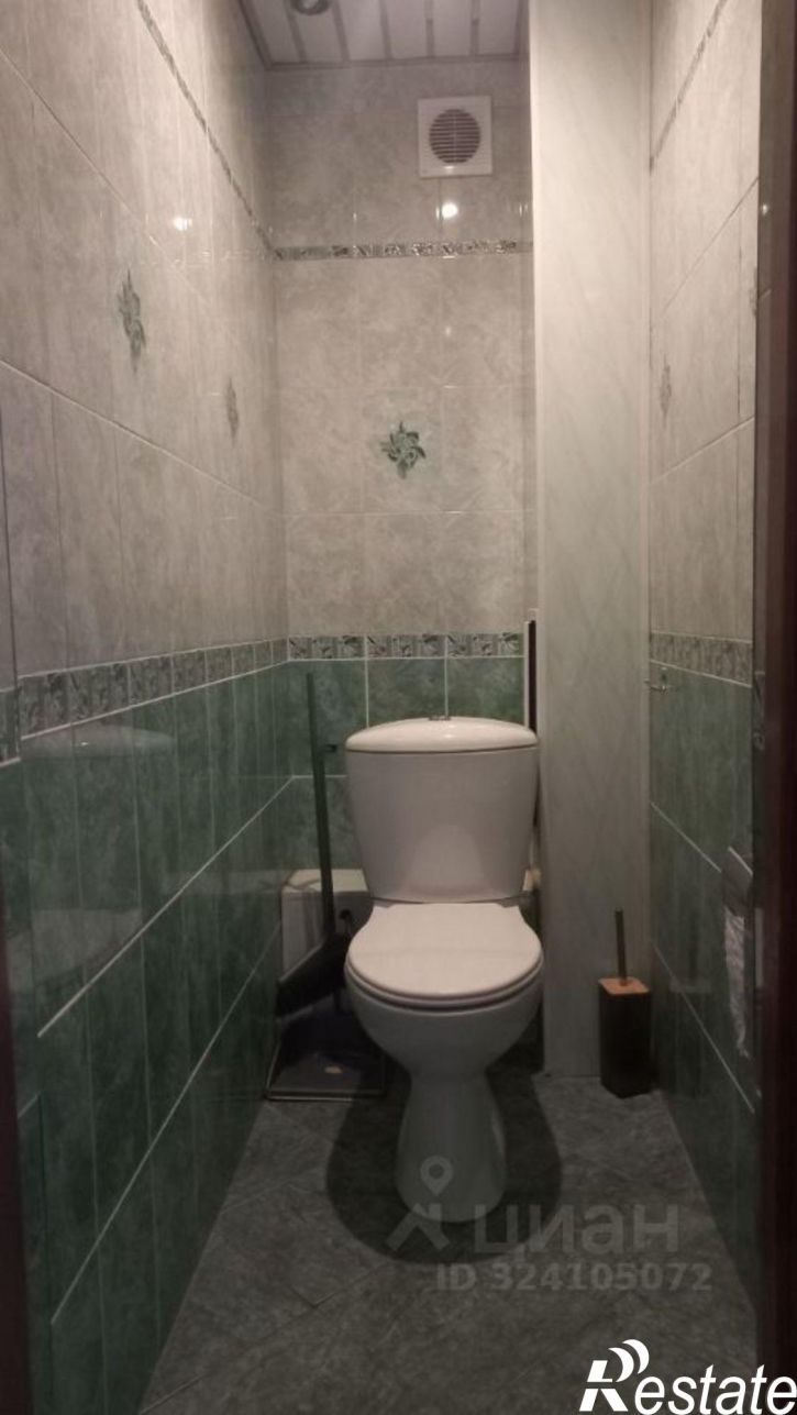 2-комн квартира Украинский б-р, 15,  д. 15