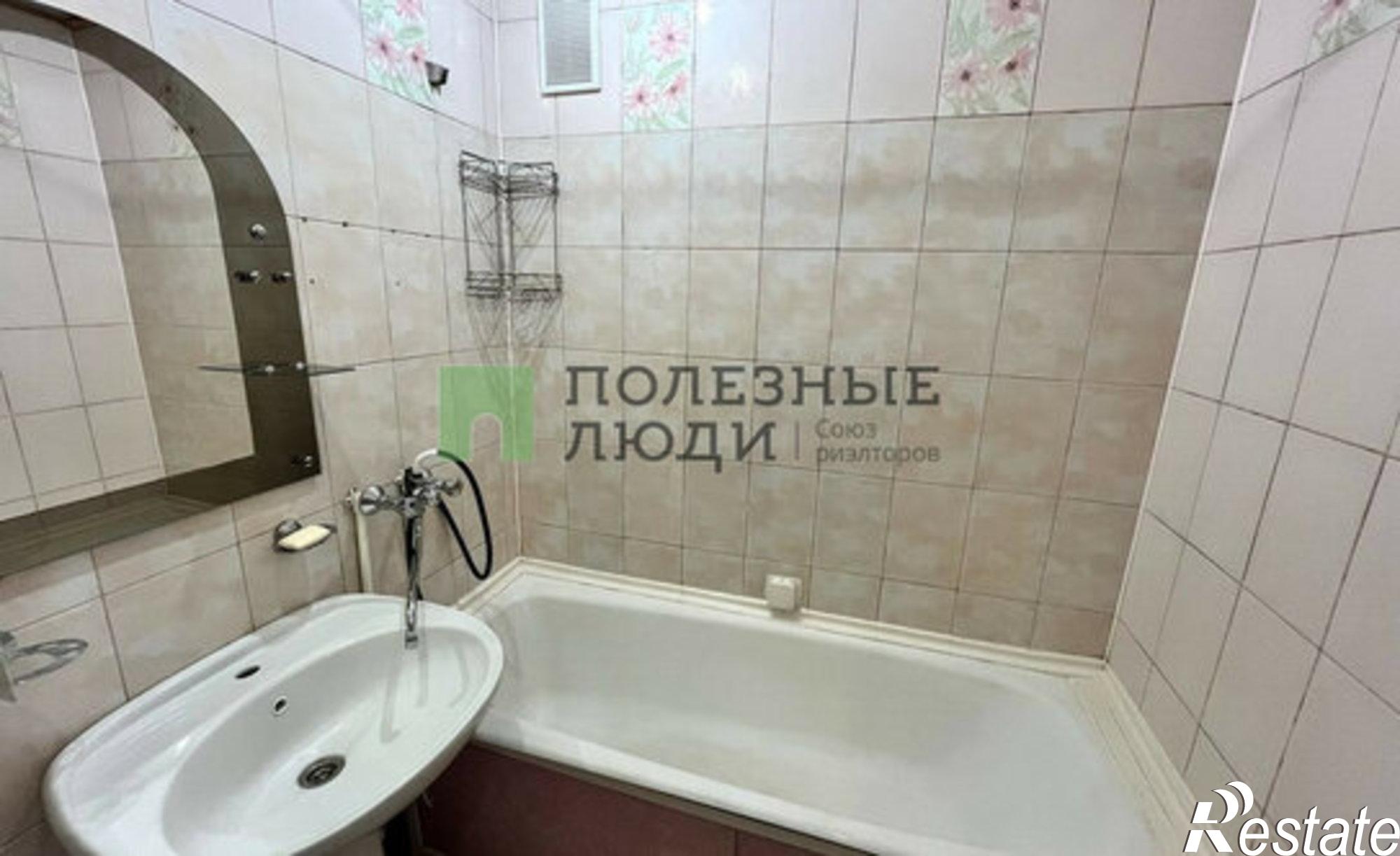 Купить квартиру за 10 300 000 рублей на Чита, микрорайон Октябрьский, 11