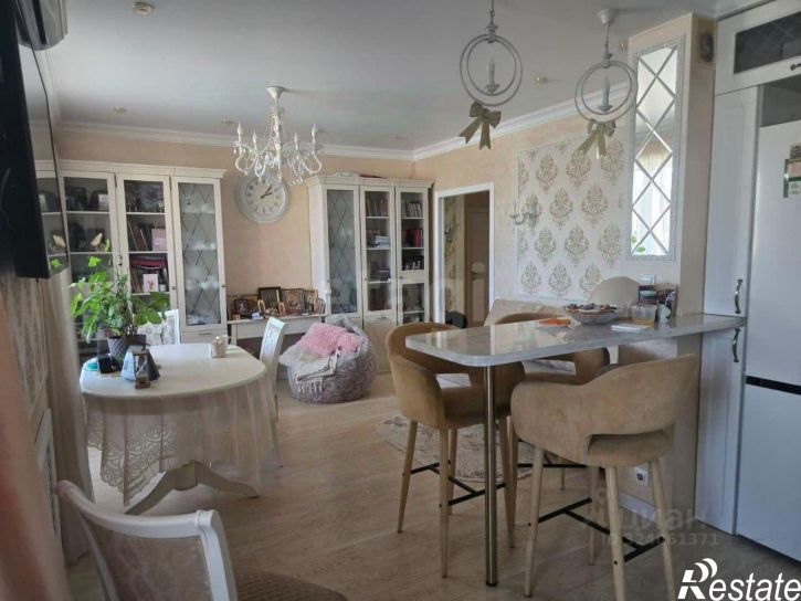 3-комн квартира улица Курнатовского, 70,  д. 70