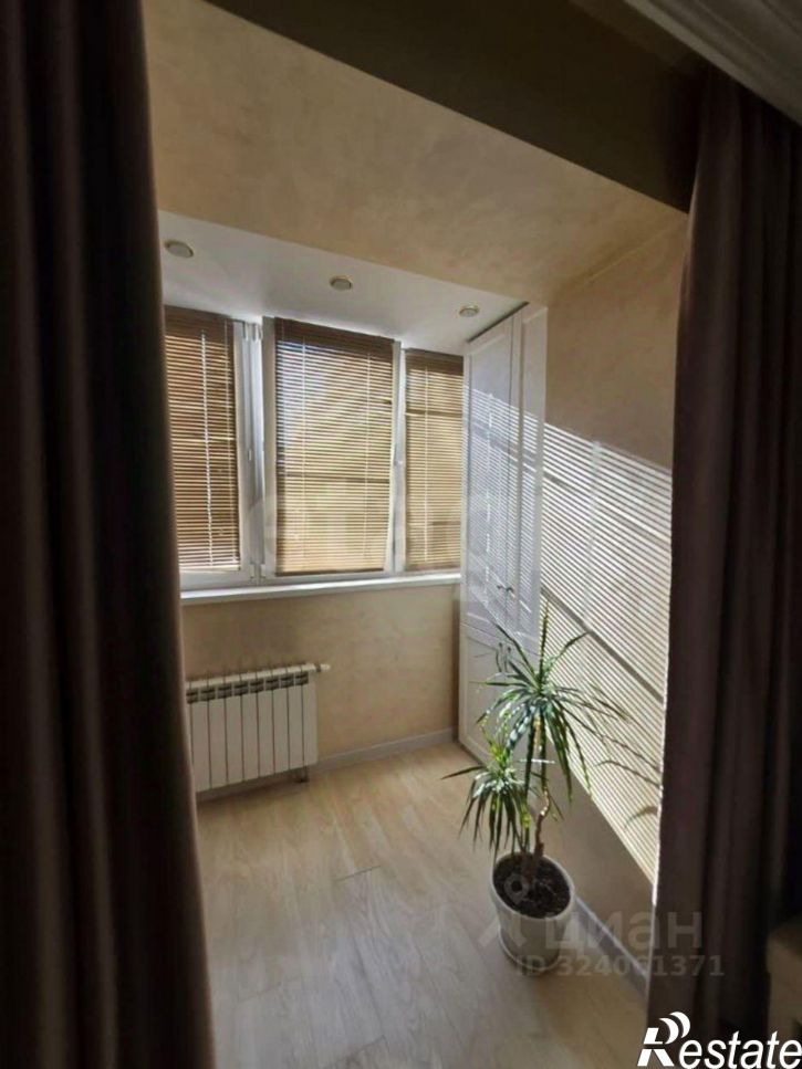 3-комн квартира улица Курнатовского, 70,  д. 70