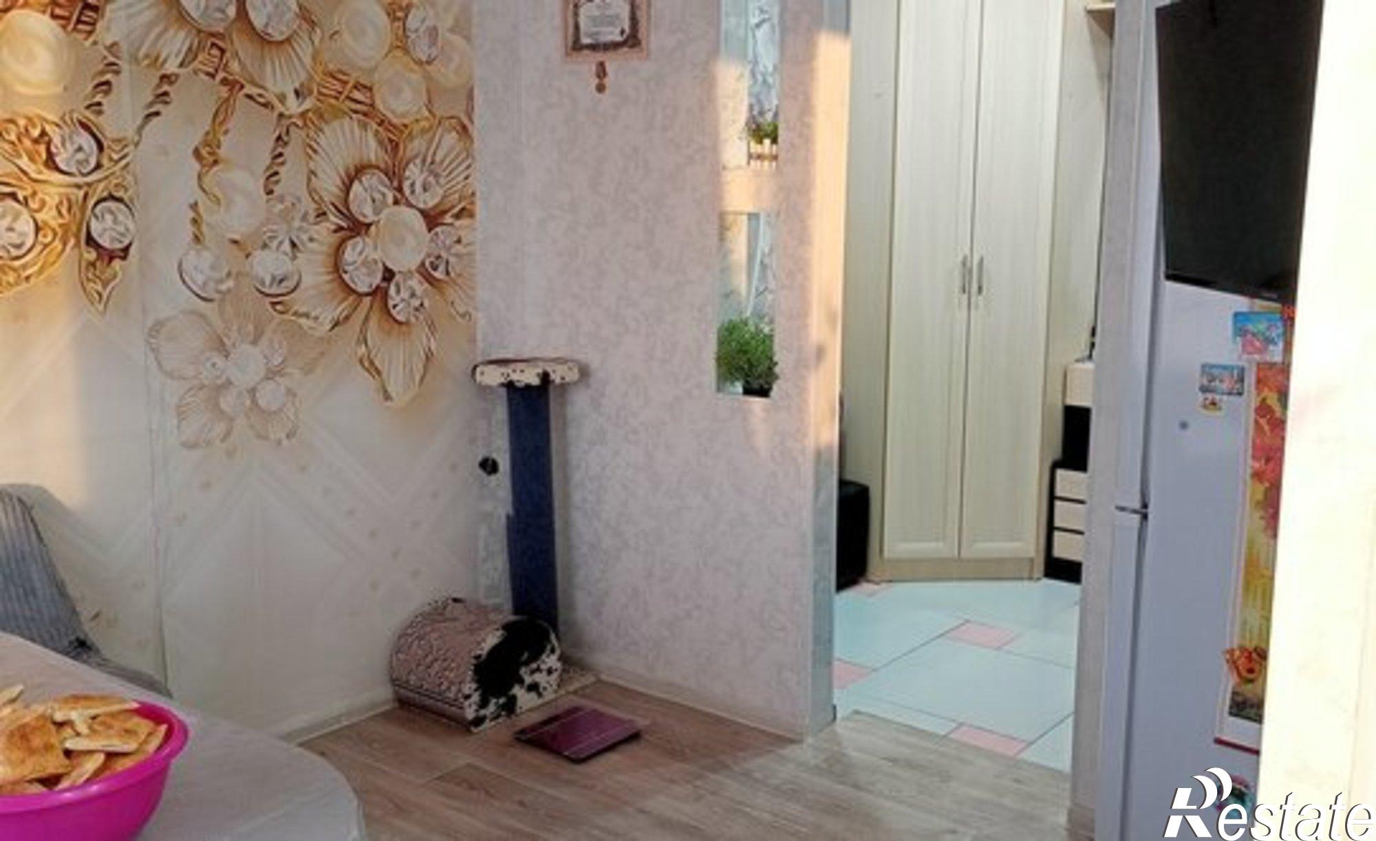 Купить квартиру за 5 000 000 рублей на 1-й микрорайон, 103