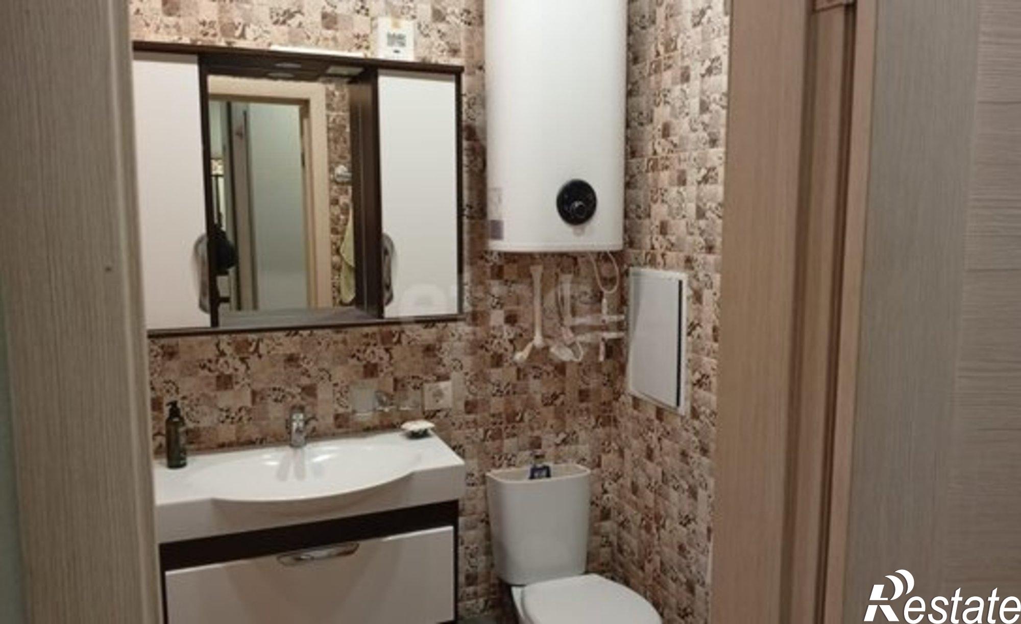 Купить квартиру за 5 950 000 рублей на Чита, посёлок Текстильщиков, 3-й микрорайон, 14