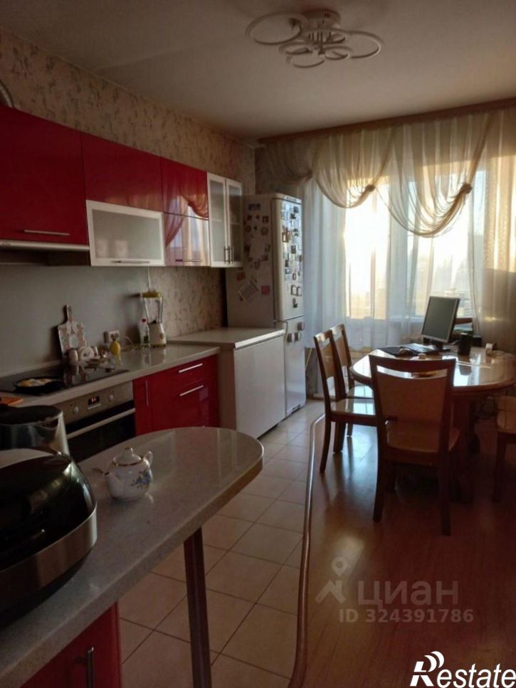 3-комн квартира ул Курнатовского, 8,  д. 8