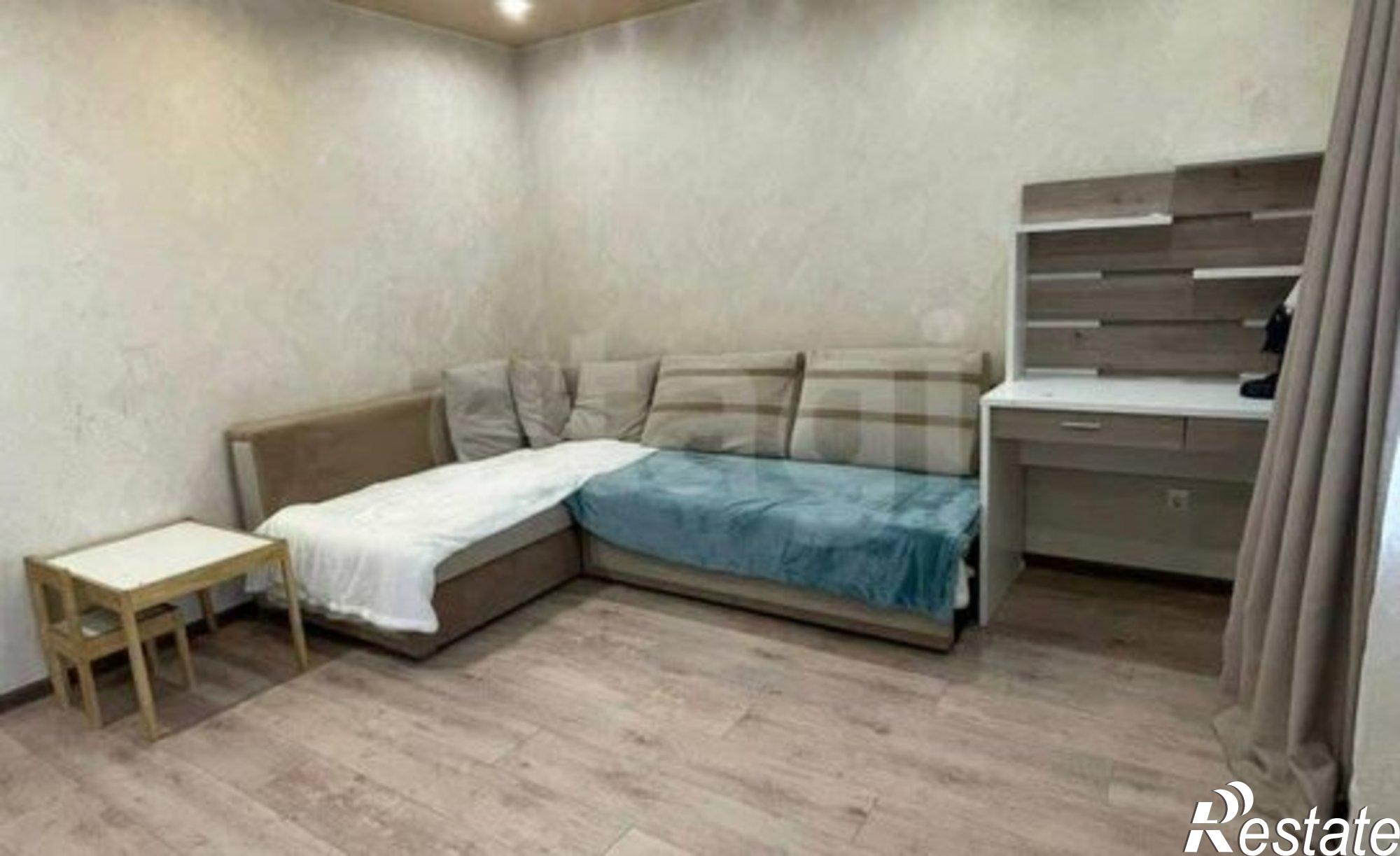 Купить квартиру за 10 000 000 рублей на Чита, 1-й микрорайон, 33