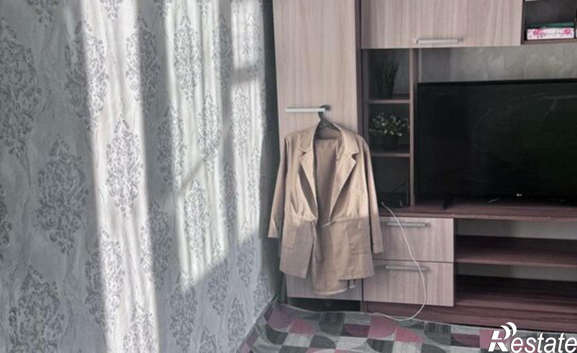 Купить квартиру за 1 600 000 рублей на Чернышевский муниципальный округ, посёлок городского типа Жирекен, 10