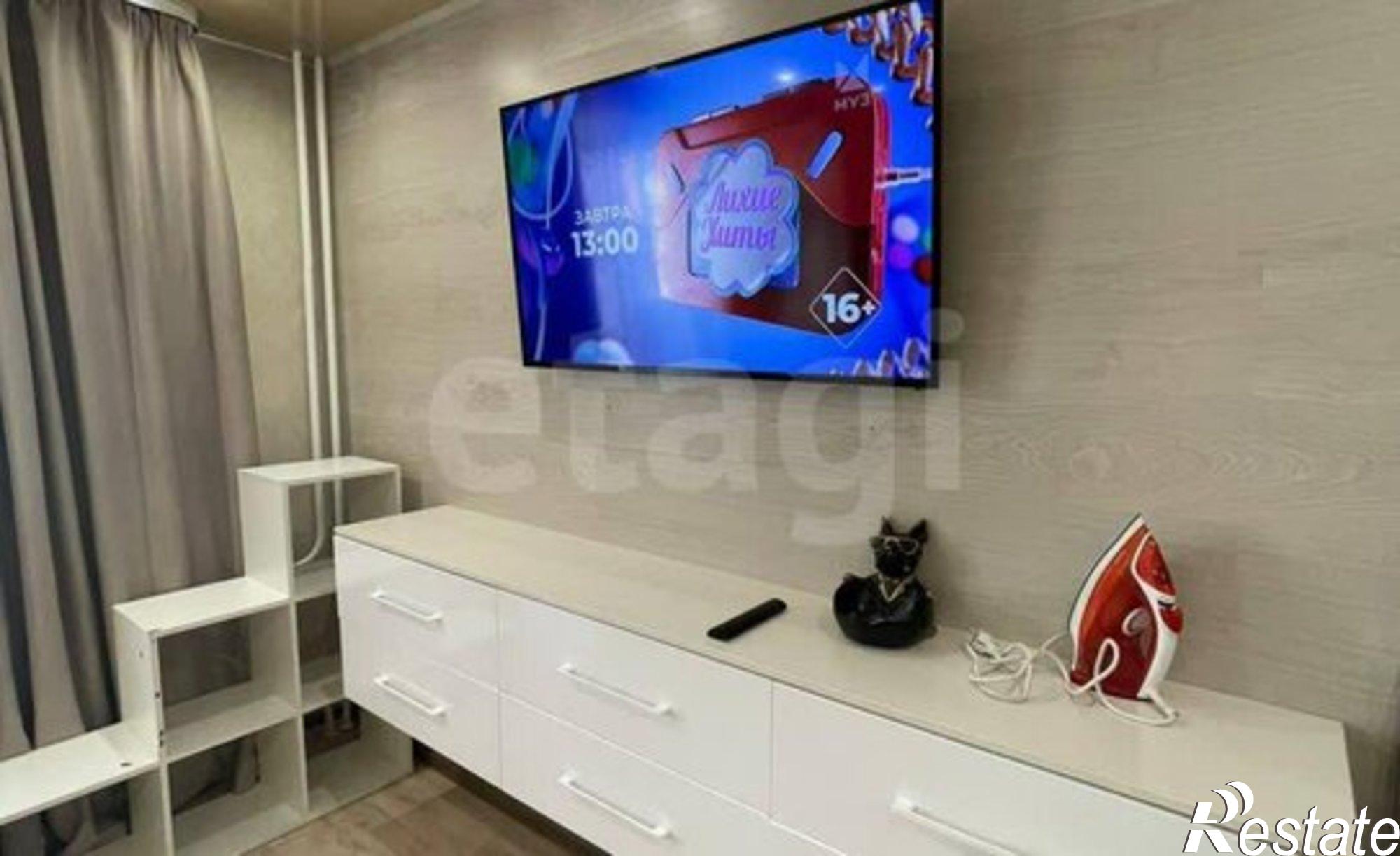 Купить квартиру за 10 000 000 рублей на Чита, 1-й микрорайон, 33