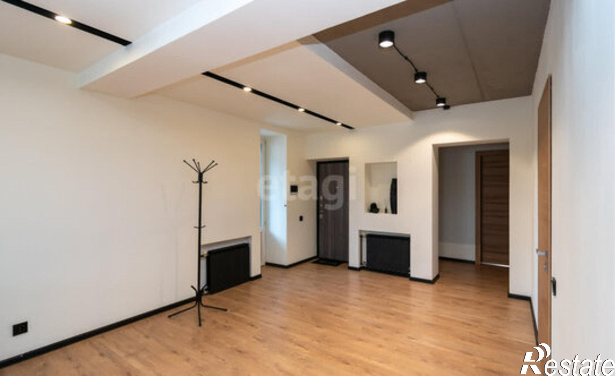 Купить квартиру за 19 500 000 рублей на ул Бутина, 74