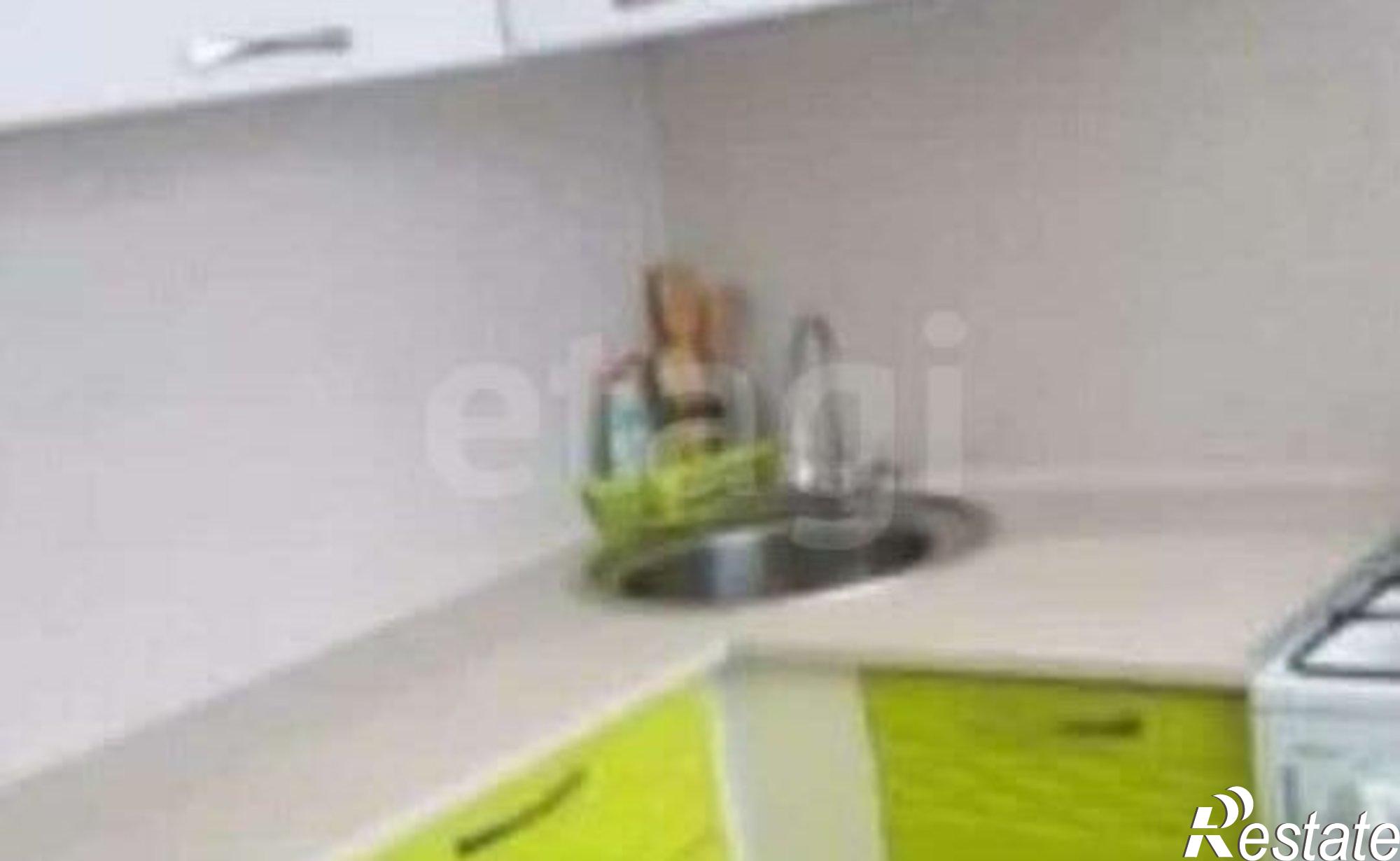 Купить квартиру за 7 900 000 рублей на ул Журавлева, 102