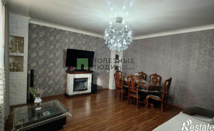 3-комн квартира ул Столярова, 14,  д. 14