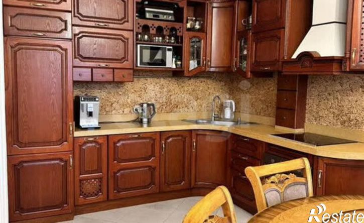 4-комн квартира ул Смоленская, 104,  д. 104
