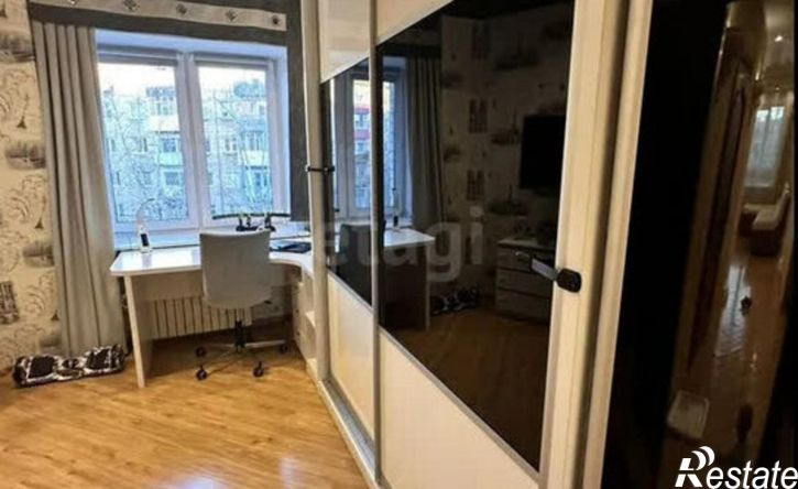 4-комн квартира ул Смоленская, 104,  д. 104