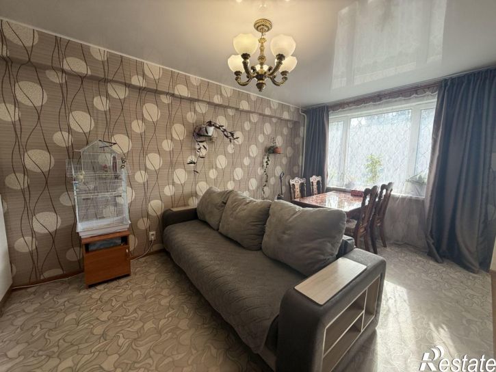 3-комн квартира 4-й Микрорайон, 477